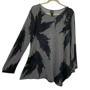 Clara Sunwoo Tunic Size Large Brushed Knit Black Gray Floral Long Sleeve
